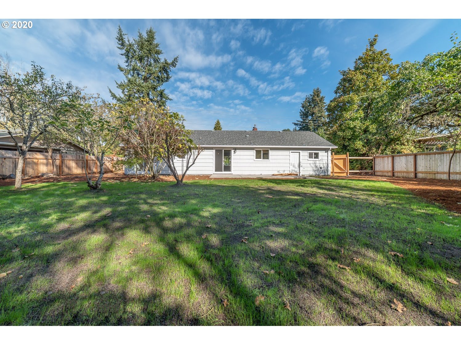 1026 Cal Young Road Eugene, OR 97401 - Photo 22 of 27 Gallery Image 22