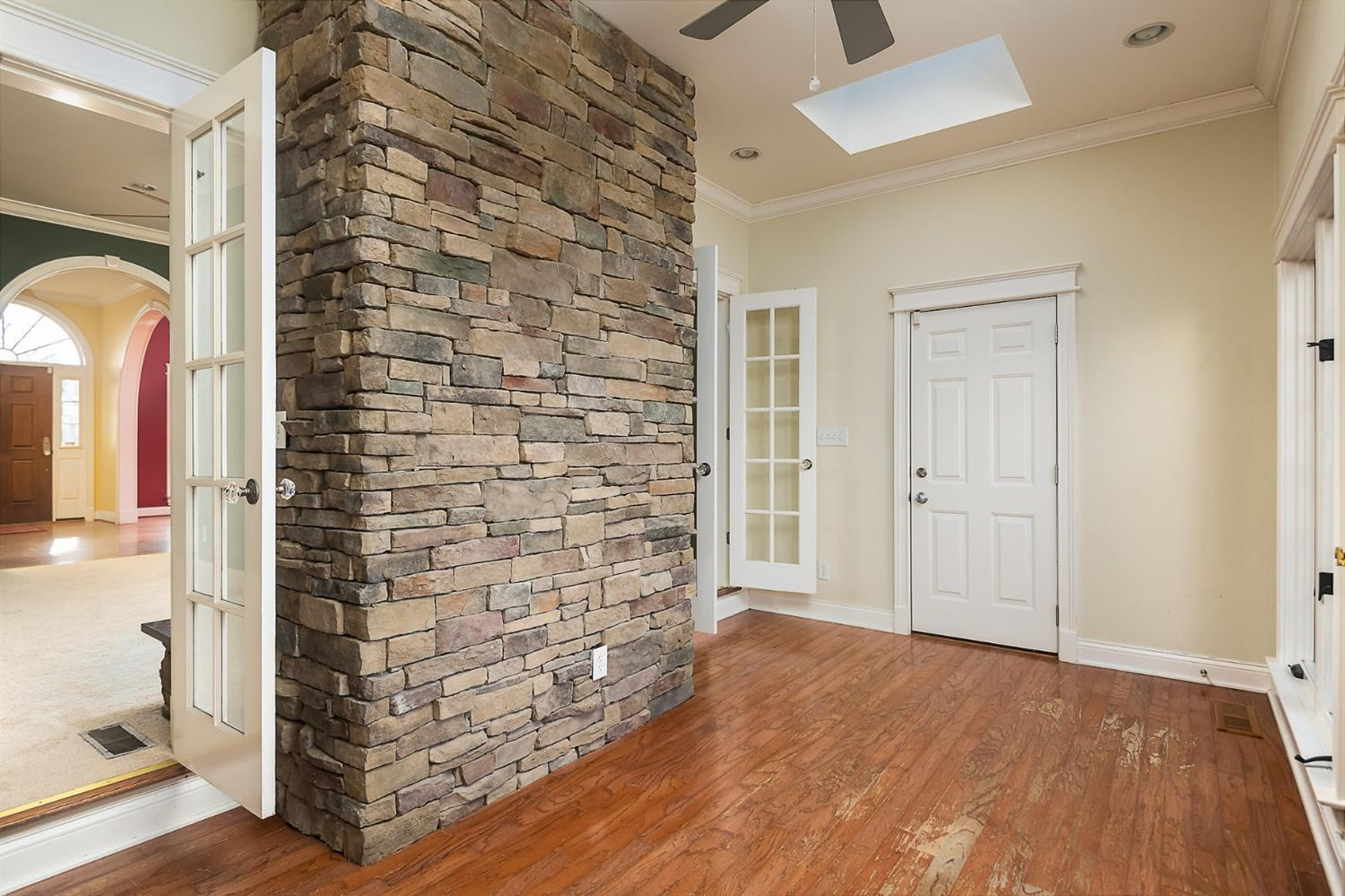 2101 Peacock Road Paris, KY 40361 - Photo 11 of 63 Listing Photo
