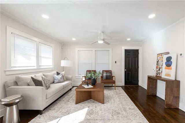 $184,900 | 1431 South Ralston Avenue, Independence, MO 64052