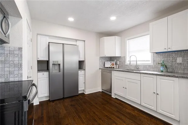 $184,900 | 1431 South Ralston Avenue, Independence, MO 64052