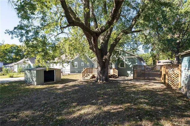 $184,900 | 1431 South Ralston Avenue, Independence, MO 64052