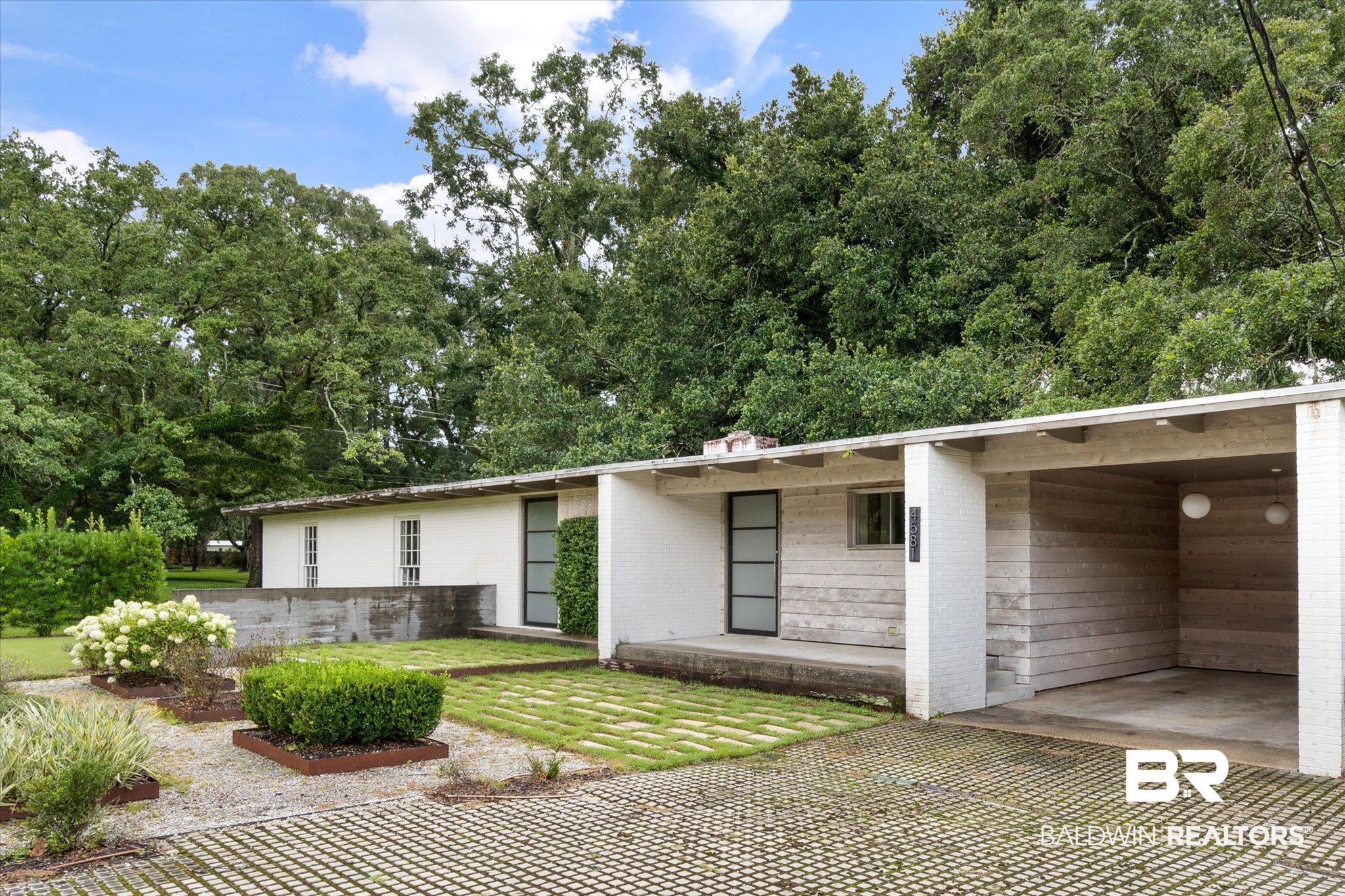 4581 Hawthorne Place Mobile, AL 36608 - Photo 2 of 22