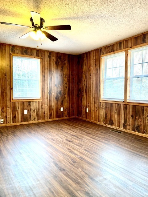3441 Lylewood Road Woodlawn, TN 37191 - Photo 11 of 15