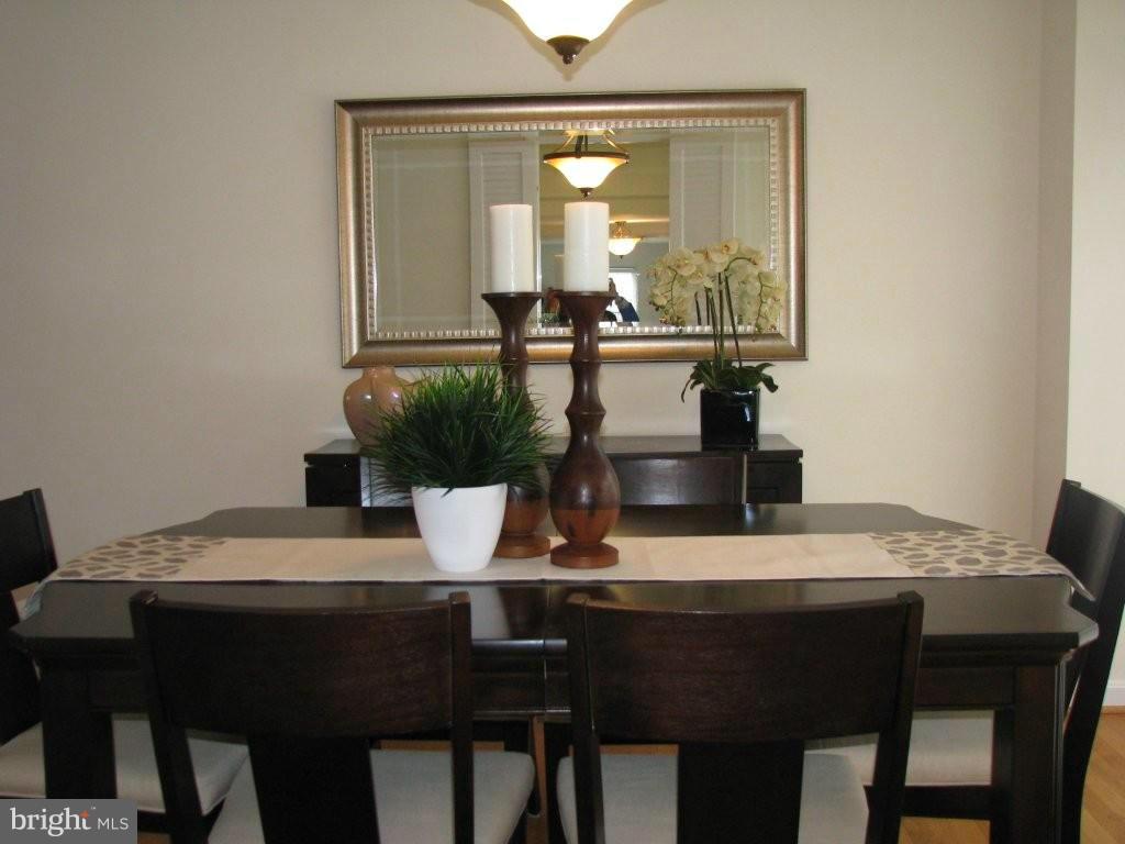 1381 Kimblewick Road Potomac, MD 20854 - Photo 9 of 25 Dining Room