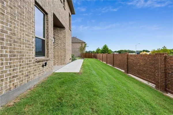 $2,799 | 2900 Galveston Street, Plano, TX 75075