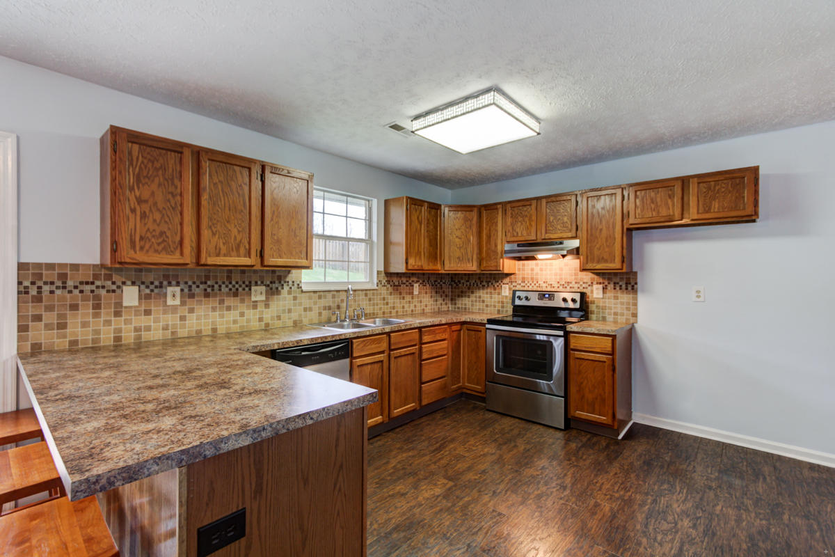 5014 Stewart Ridge Road Knoxville, TN 37938 - Photo 4 of 23 Kitchen 2
