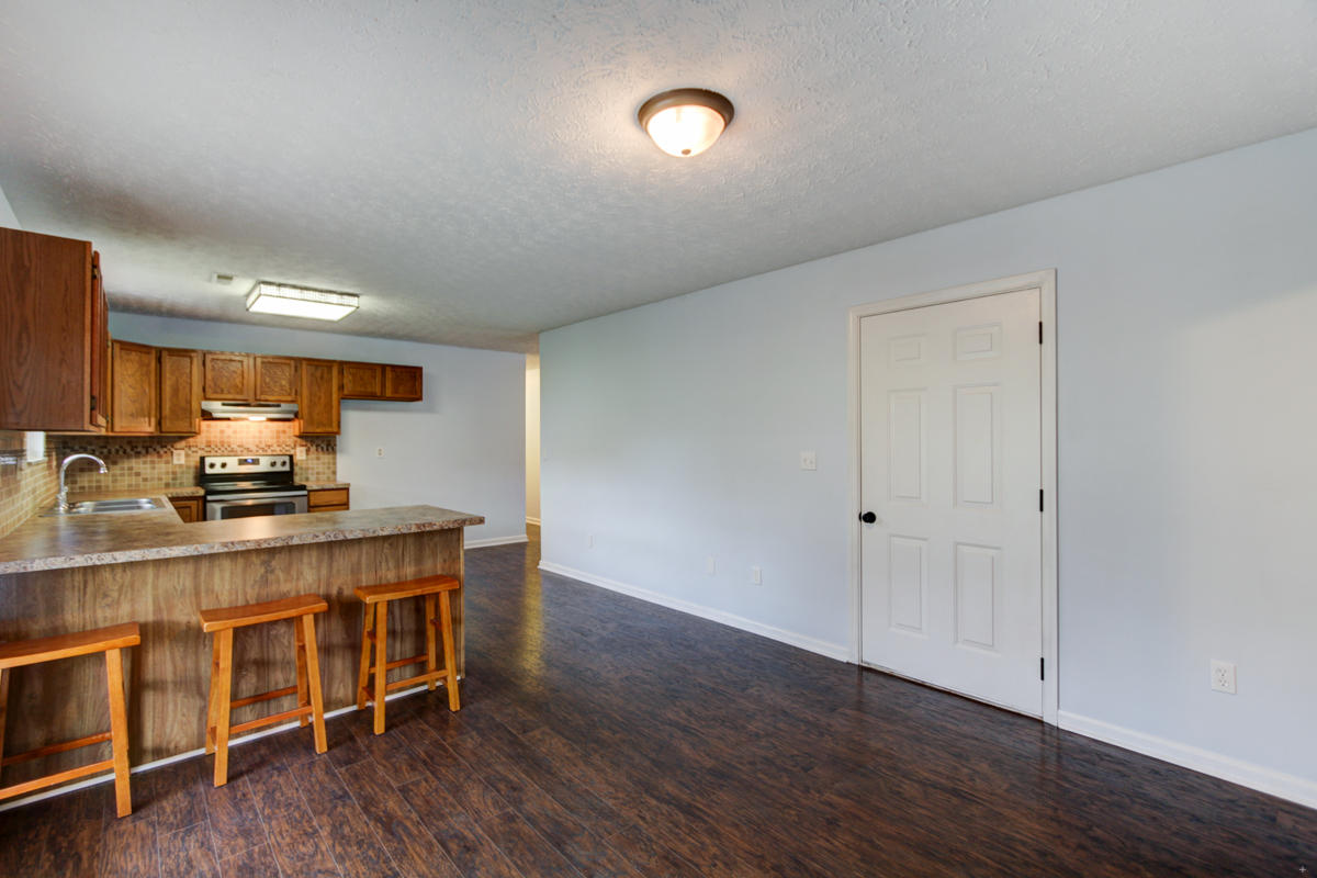 5014 Stewart Ridge Road Knoxville, TN 37938 - Photo 6 of 23 Kitchen/Dining 2