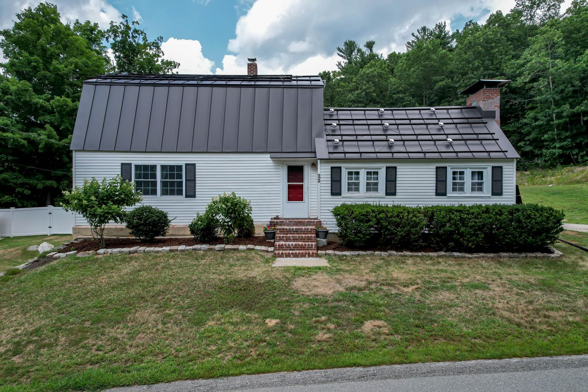 22 Goodhue Road Derry, NH 03038 - Photo 1 of 39
