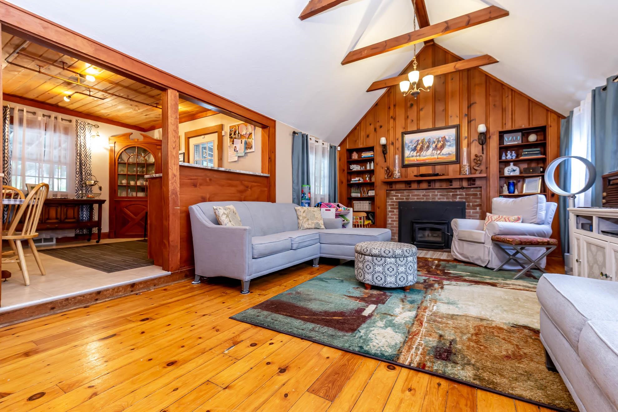 22 Goodhue Road Derry, NH 03038 - Photo 15 of 39