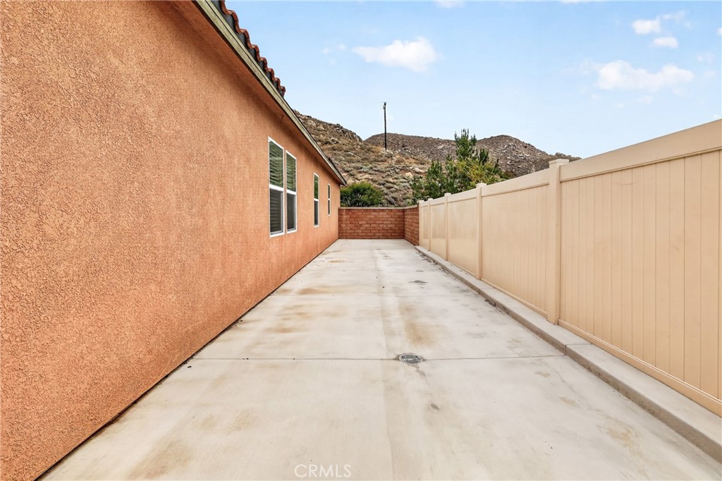 7335 Stockyard Road Riverside, CA 92507 - Photo 45 of 46