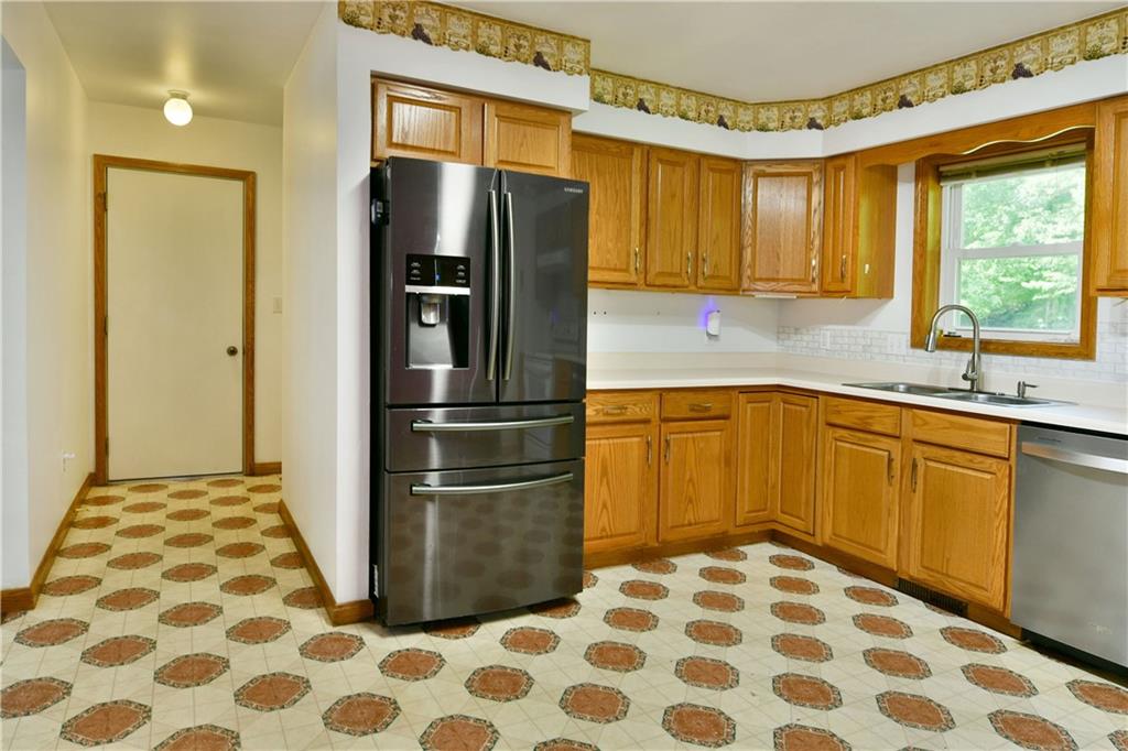 7715 Lamor Road Mercer, PA 16137 - Photo 20 of 50