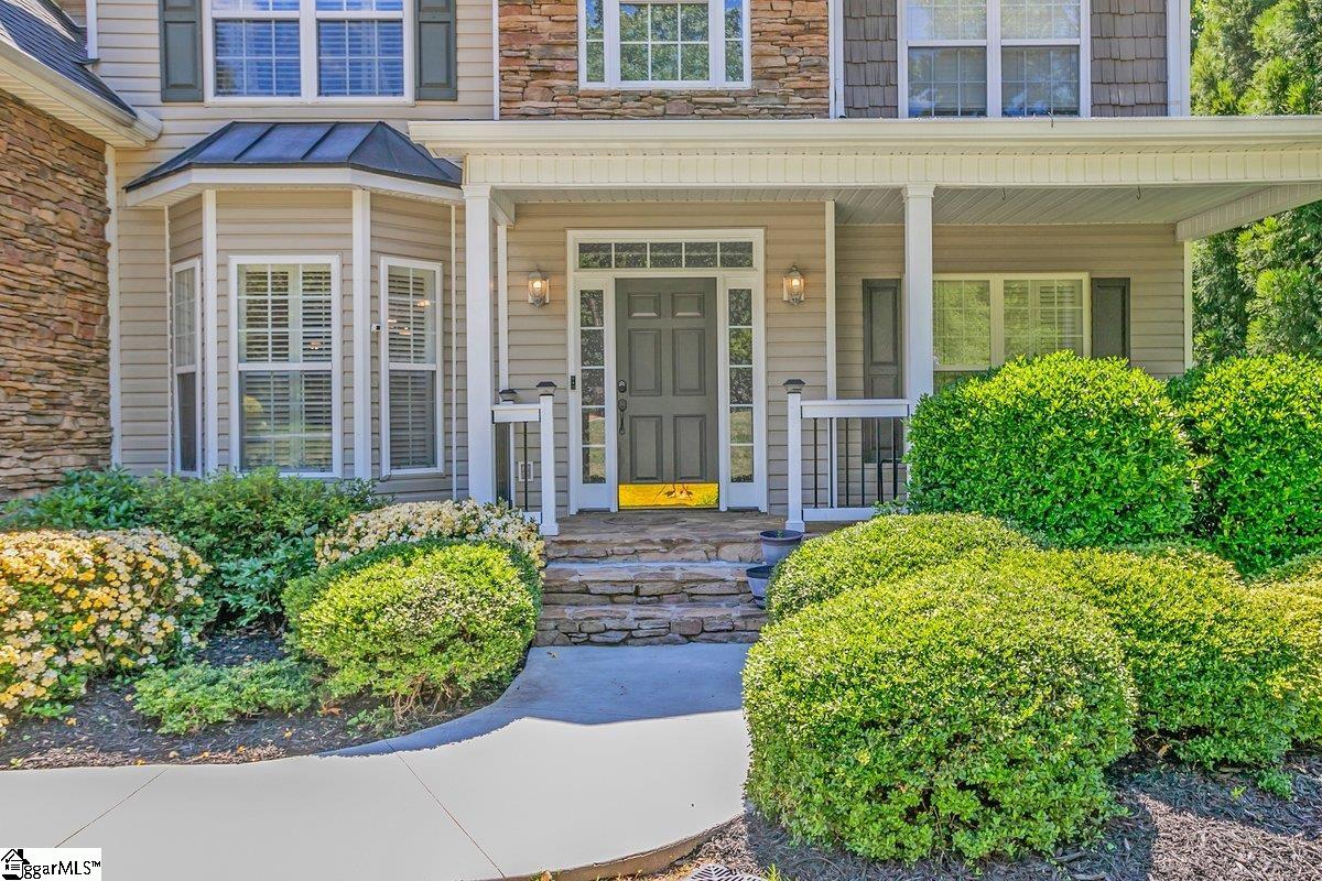 67 Devonhall Way Taylors, SC 29687 - Photo 2 of 46