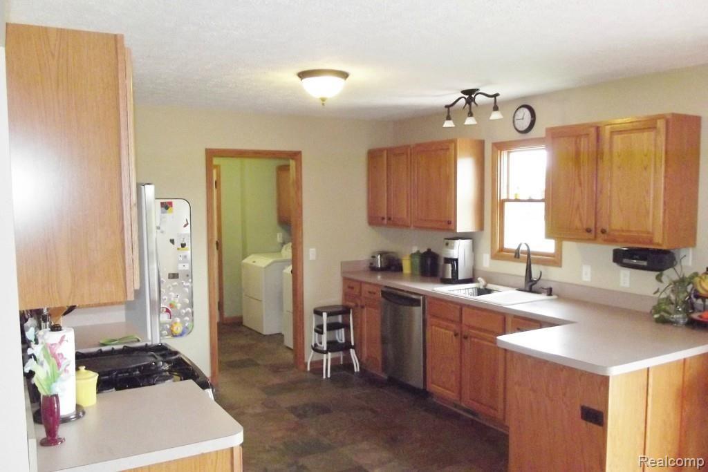 7386 Rustic Way Drive Fowlerville, MI 48836 - Photo 5 of 15 DSCF3036.jpg