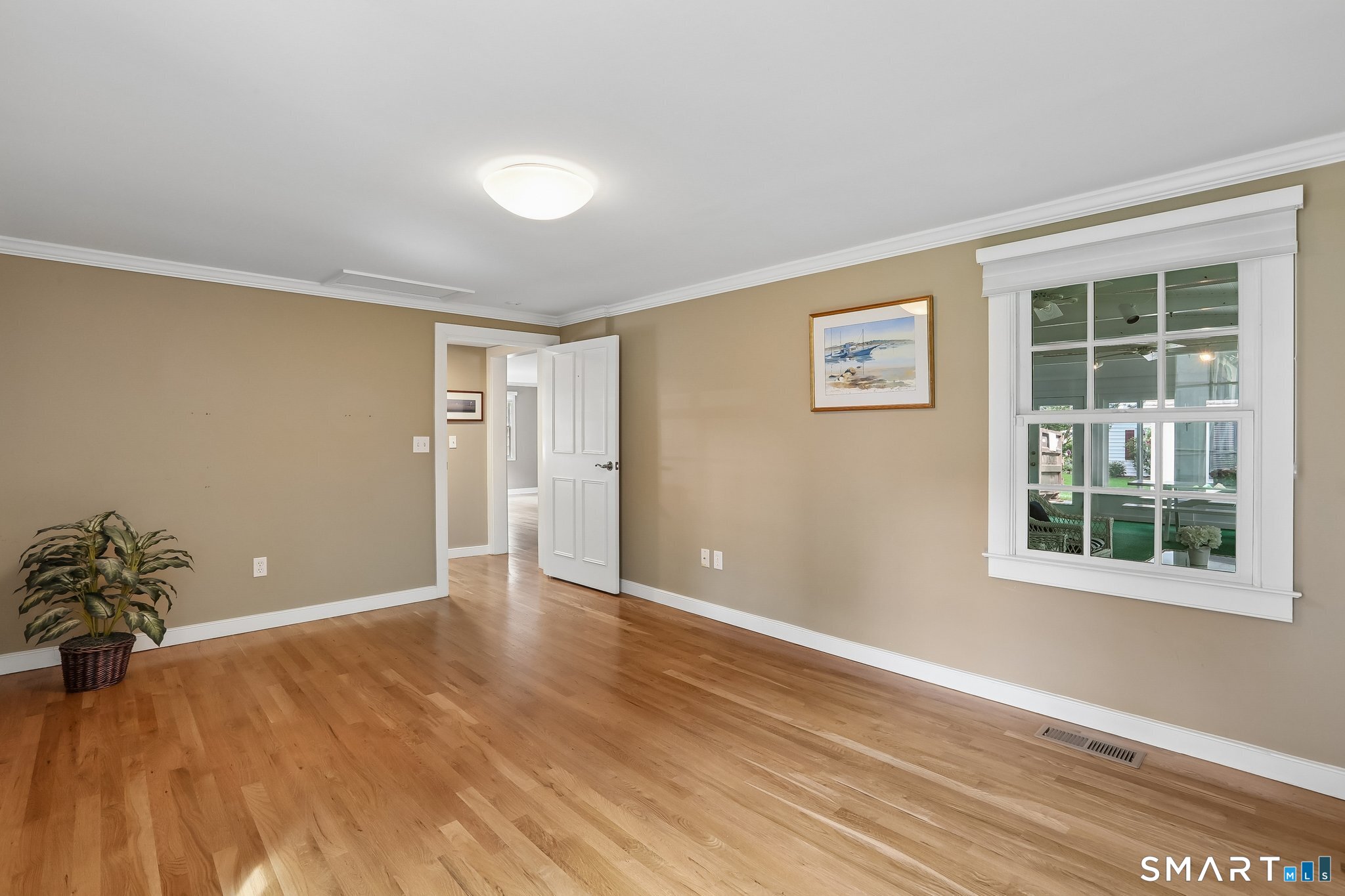20 Ridge Road Danbury, CT 06810 - Photo 11 of 31 Gallery Image 11