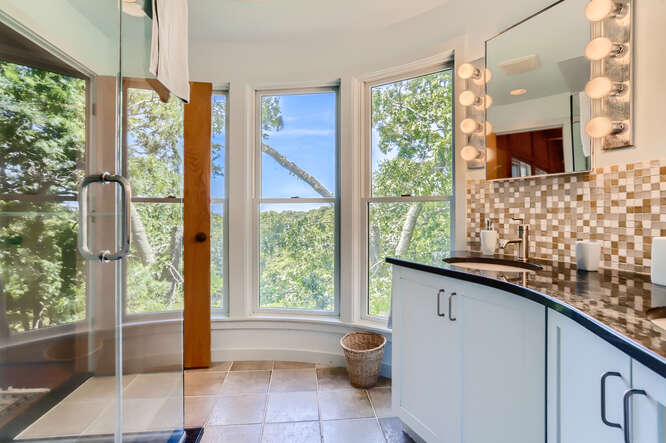 14 Ephriam Allen Road West Tisbury, MA 02568 - Photo 14 of 17 a bathroom with a toilet sink and bathtub
