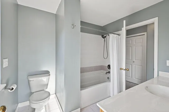 $350,000 | 15675 25th Circle North, Unit A, Plymouth, MN 55447