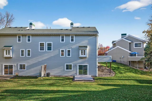 $350,000 | 15675 25th Circle North, Unit A, Plymouth, MN 55447