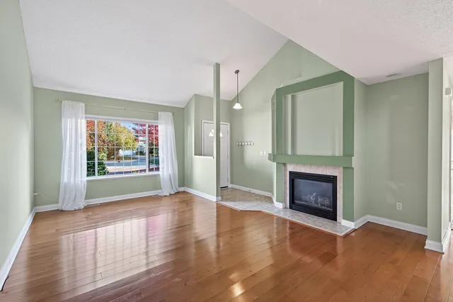 $350,000 | 15675 25th Circle North, Unit A, Plymouth, MN 55447