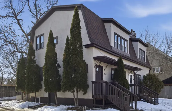 $260,000 | 214-216 12th Street South, Fargo, ND 58103