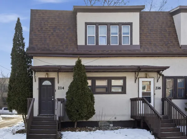 $260,000 | 214-216 12th Street South, Fargo, ND 58103