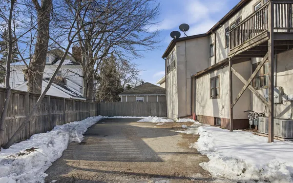 $260,000 | 214-216 12th Street South, Fargo, ND 58103