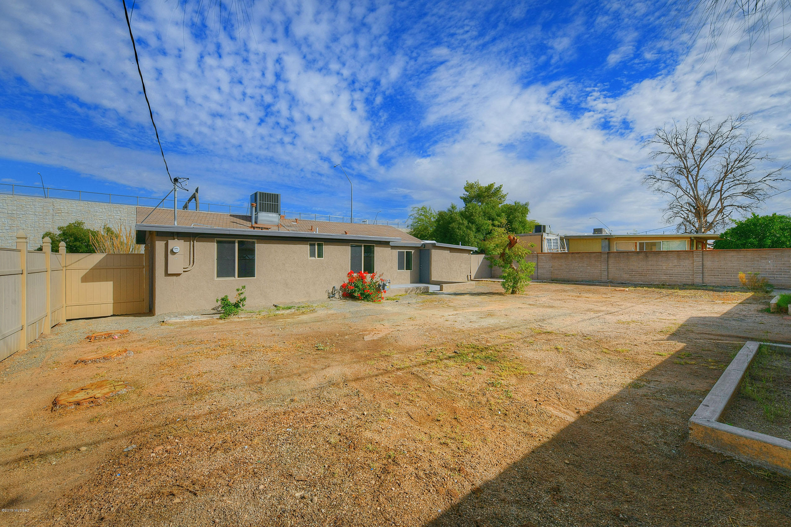 951 West Valencia Road Tucson, AZ 85706 - Photo 20 of 23 Gallery Image 20