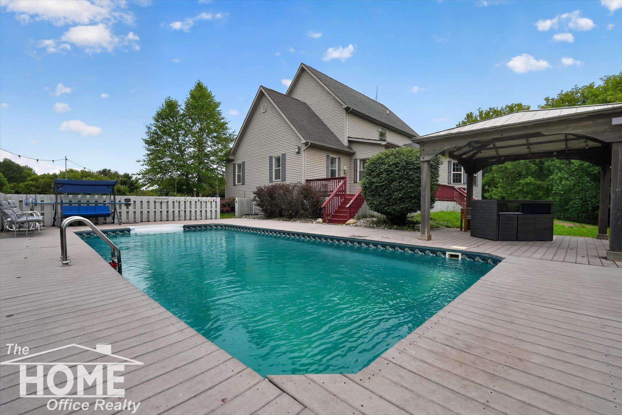 3323 South M-52 Road Owosso, MI 48867 - Photo 52 of 75 50213396-34540c58-4aa6-4efc-b874-30bb03a9bc3d.JPG