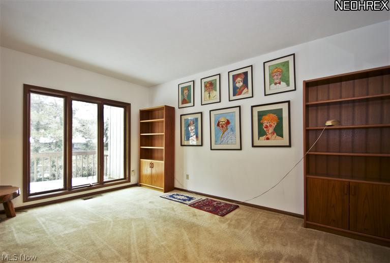 5743 Som Center Road, Unit 2 Solon, OH 44139 - Photo 9 of 18 Gallery Image 9