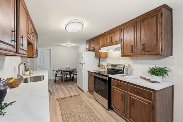 $960,000 | 5209 Glide Drive, Davis, CA 95618