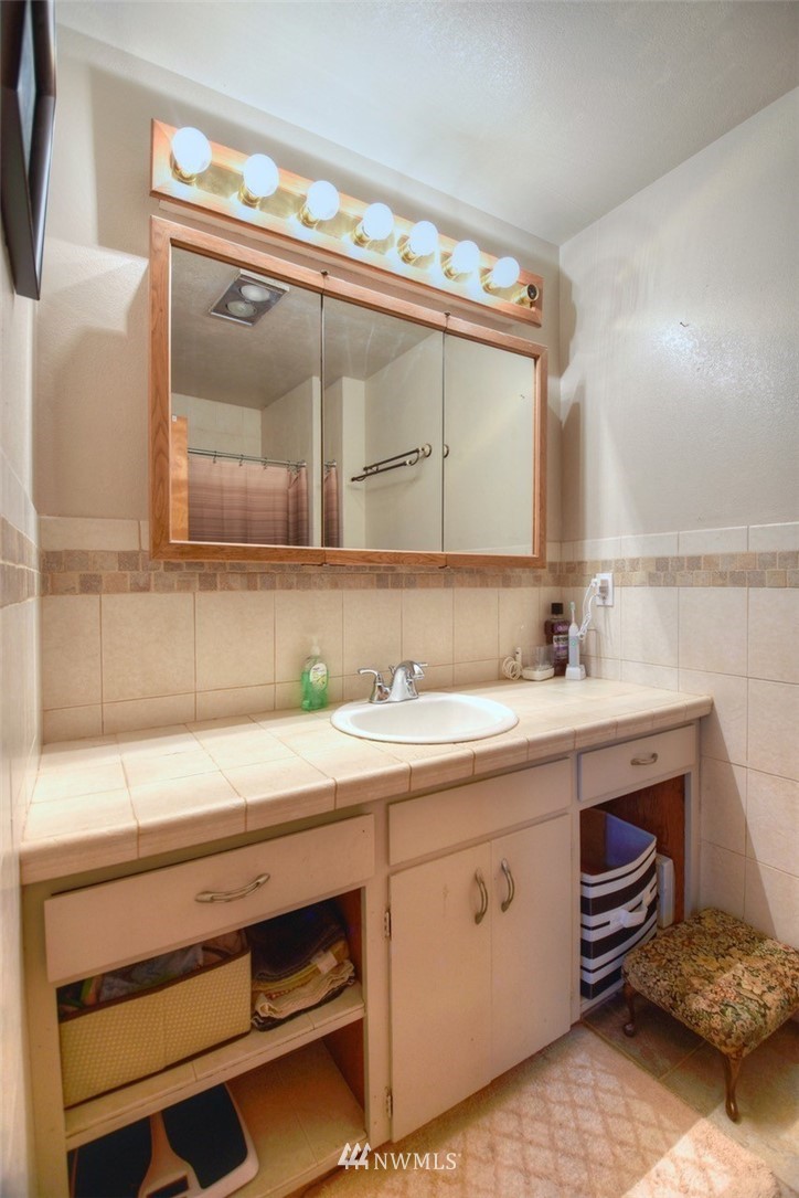 1306 Eshom Road Centralia, WA 98531 - Photo 14 of 25 Gallery Image 14