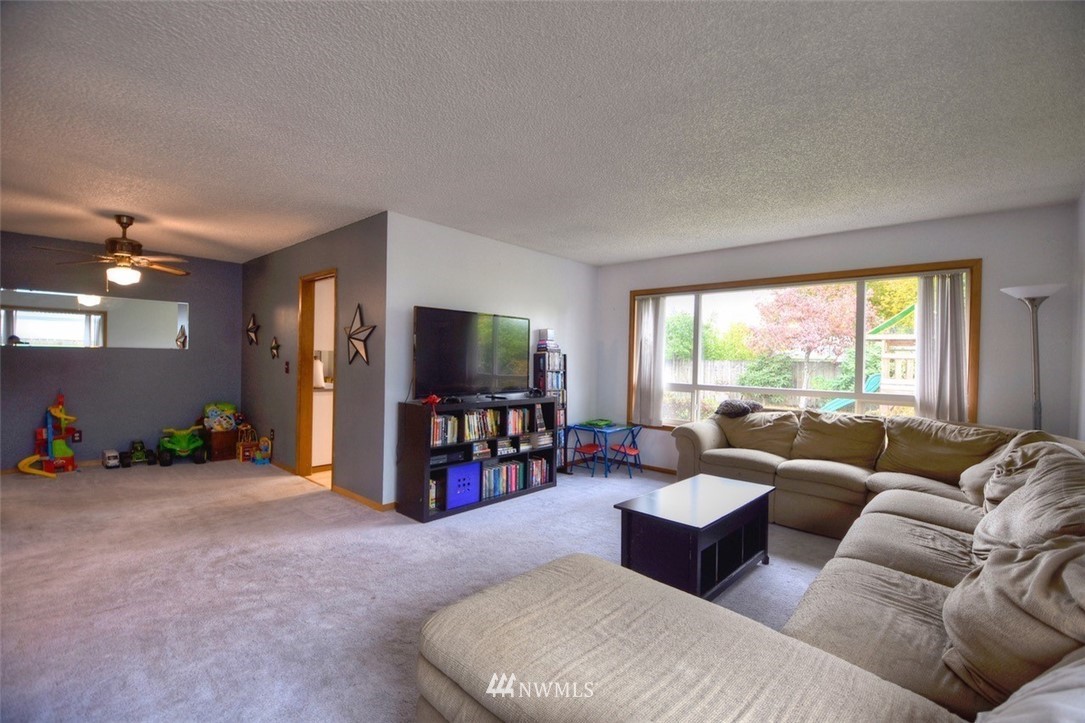 1306 Eshom Road Centralia, WA 98531 - Photo 4 of 25 Gallery Image 4