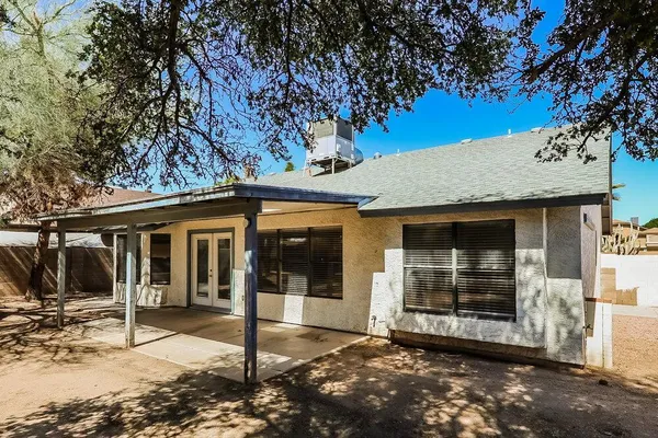 $2,475 | 743 West Sherri Drive, Gilbert, AZ 85233