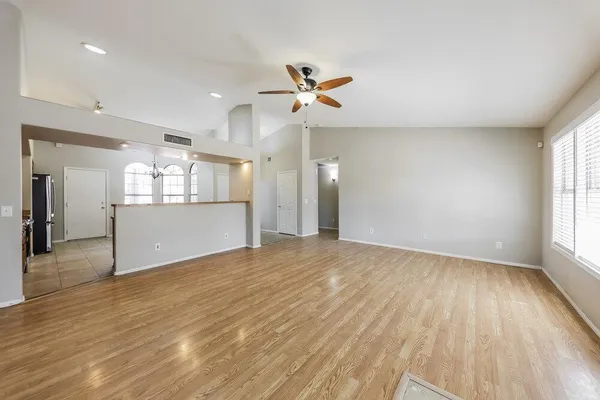 $2,475 | 743 West Sherri Drive, Gilbert, AZ 85233