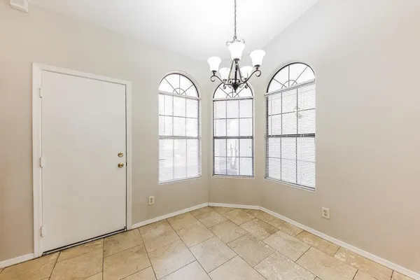 $2,475 | 743 West Sherri Drive, Gilbert, AZ 85233