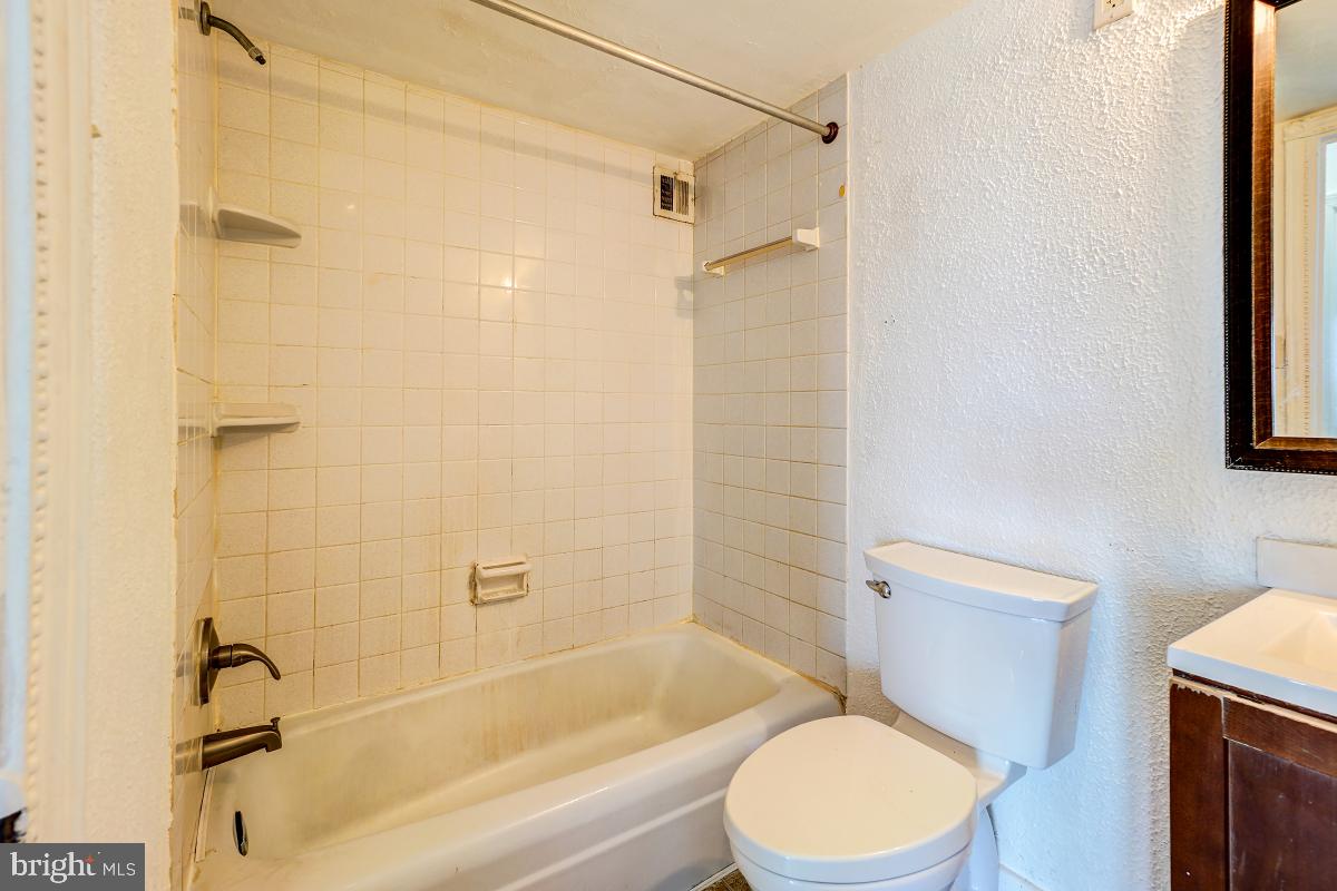 8830 Piney Branch Road, Unit 710 Silver Spring, MD 20903 - Photo 21 of 30 Gallery Image 21