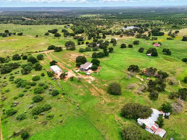 $479,500 | 2363 County Road 144, San Saba, TX 76877