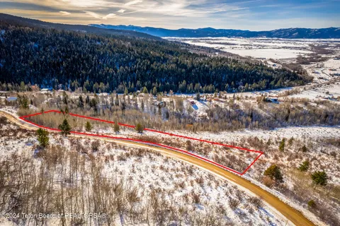 $189,000 | 3040 Canyon Crest Drive, Victor, ID 83455