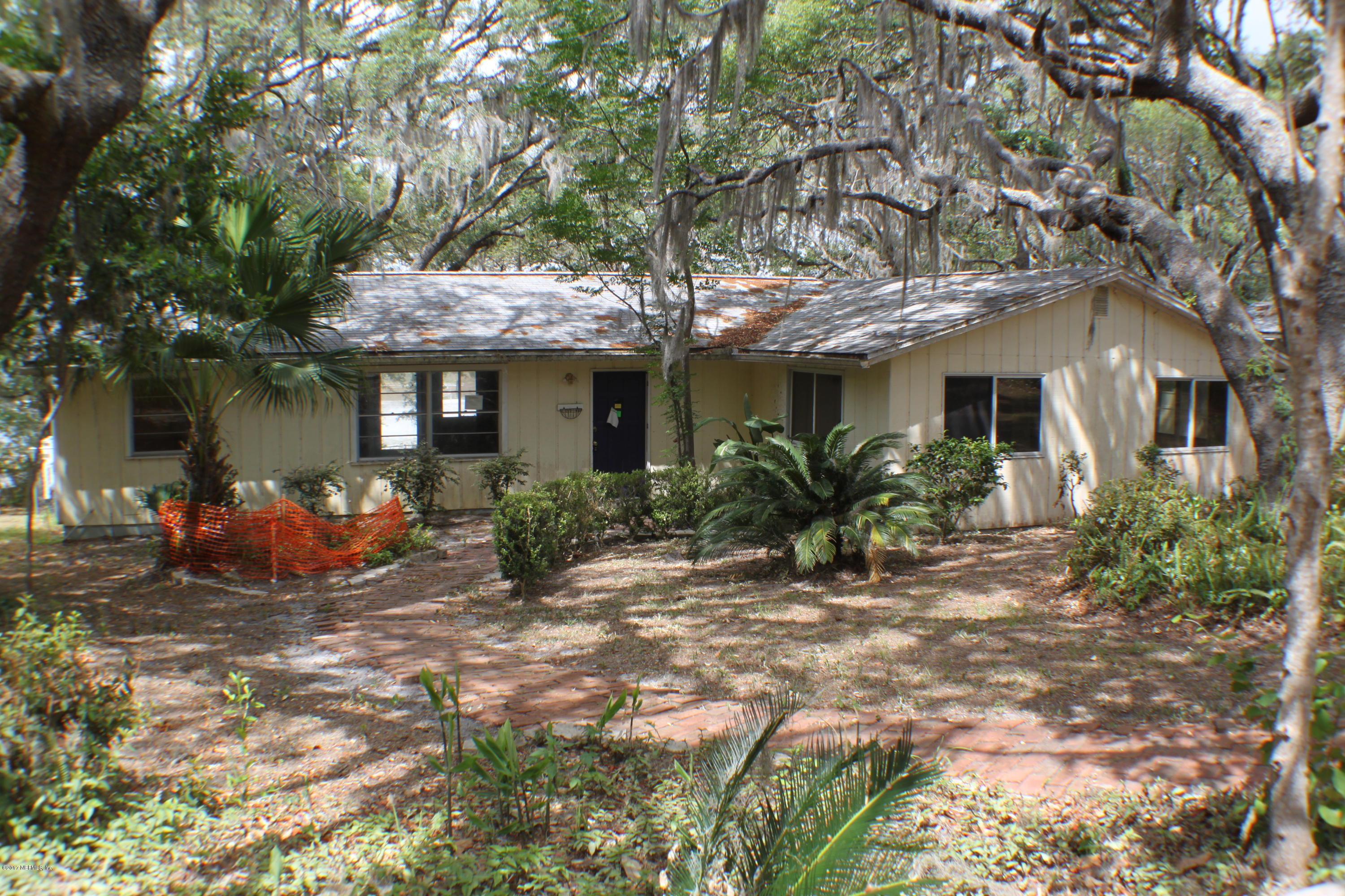 6794 Spring Lake Road Keystone Heights, FL 32656 - Photo 2 of 16 IMG_3742