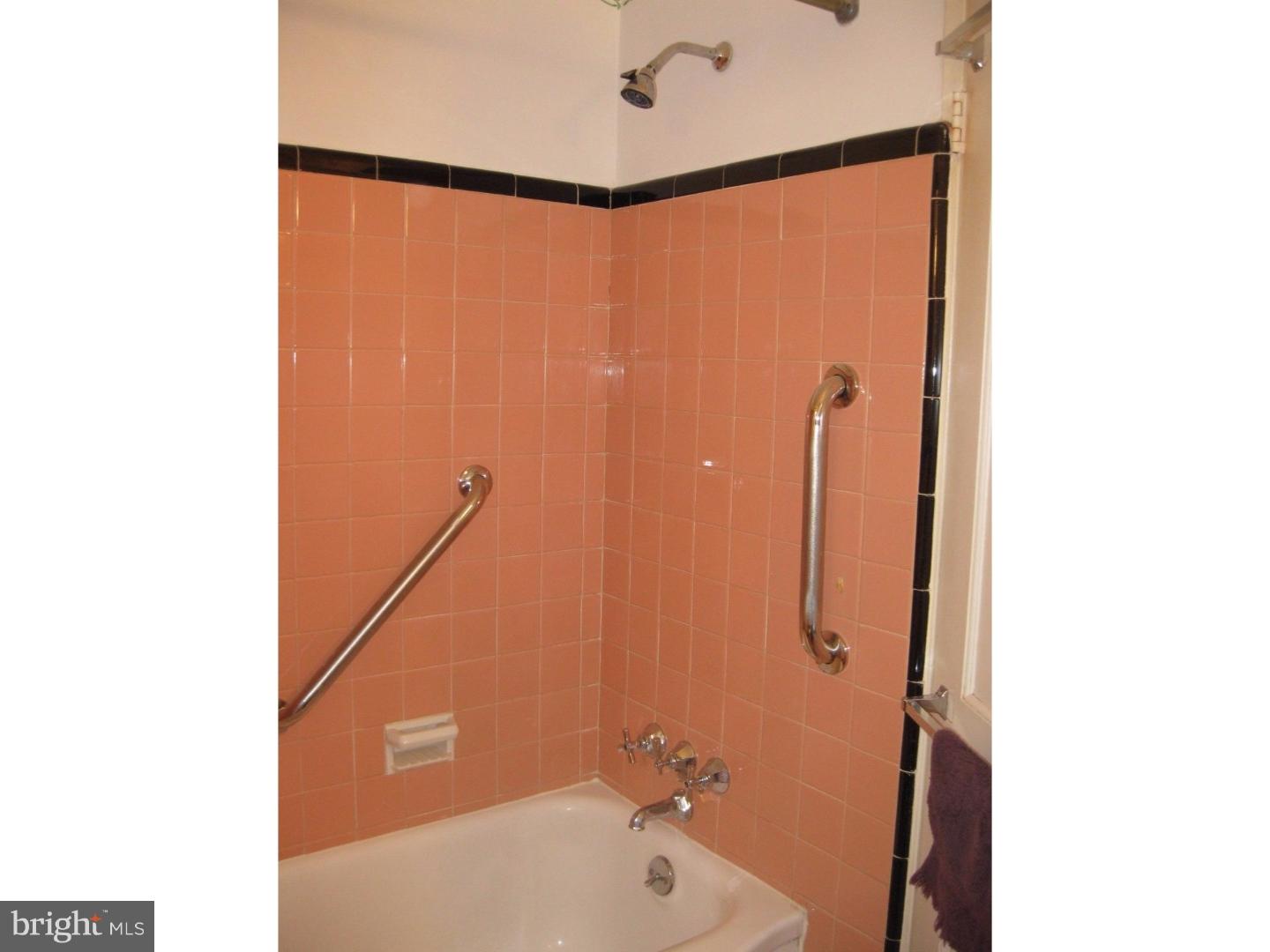 3006 Byberry Road Philadelphia, PA 19154 - Photo 13 of 18 Bathroom