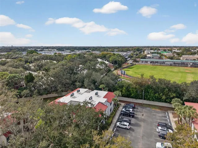 $2,700 | 484 Santa Cruz Place Northeast, Unit G, St. Petersburg, FL 33703