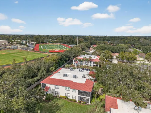 $2,700 | 484 Santa Cruz Place Northeast, Unit G, St. Petersburg, FL 33703