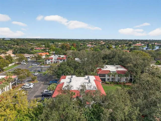 $2,700 | 484 Santa Cruz Place Northeast, Unit G, St. Petersburg, FL 33703