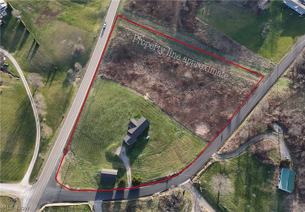 8200 Cutler Road Southwest Sherrodsville, OH 44675 - Photo 11 of 26 Map / location featuring property parcel outlined