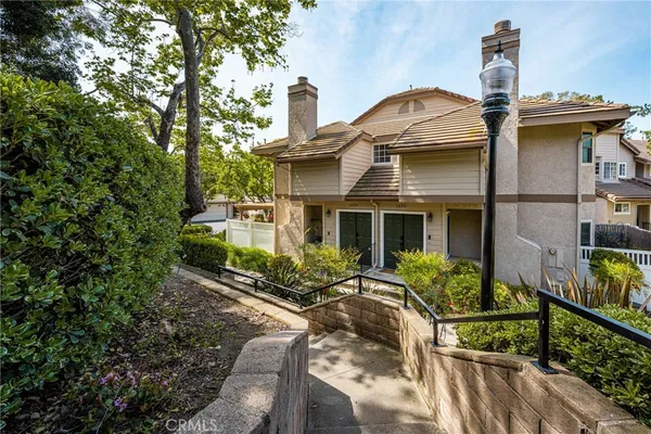 $749,500 | 24394 Larchmont Court, Laguna Hills, CA 92653