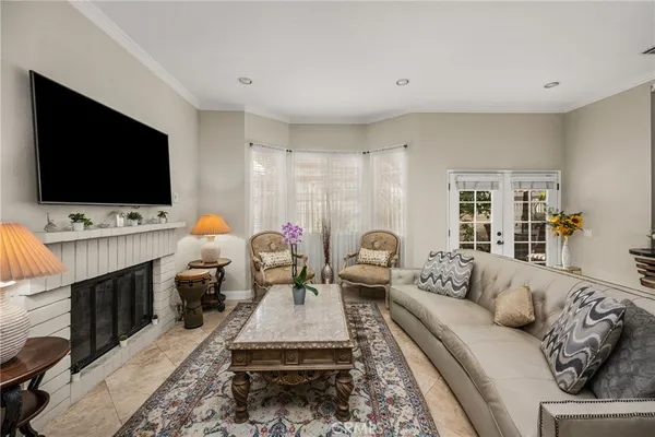 $749,500 | 24394 Larchmont Court, Laguna Hills, CA 92653