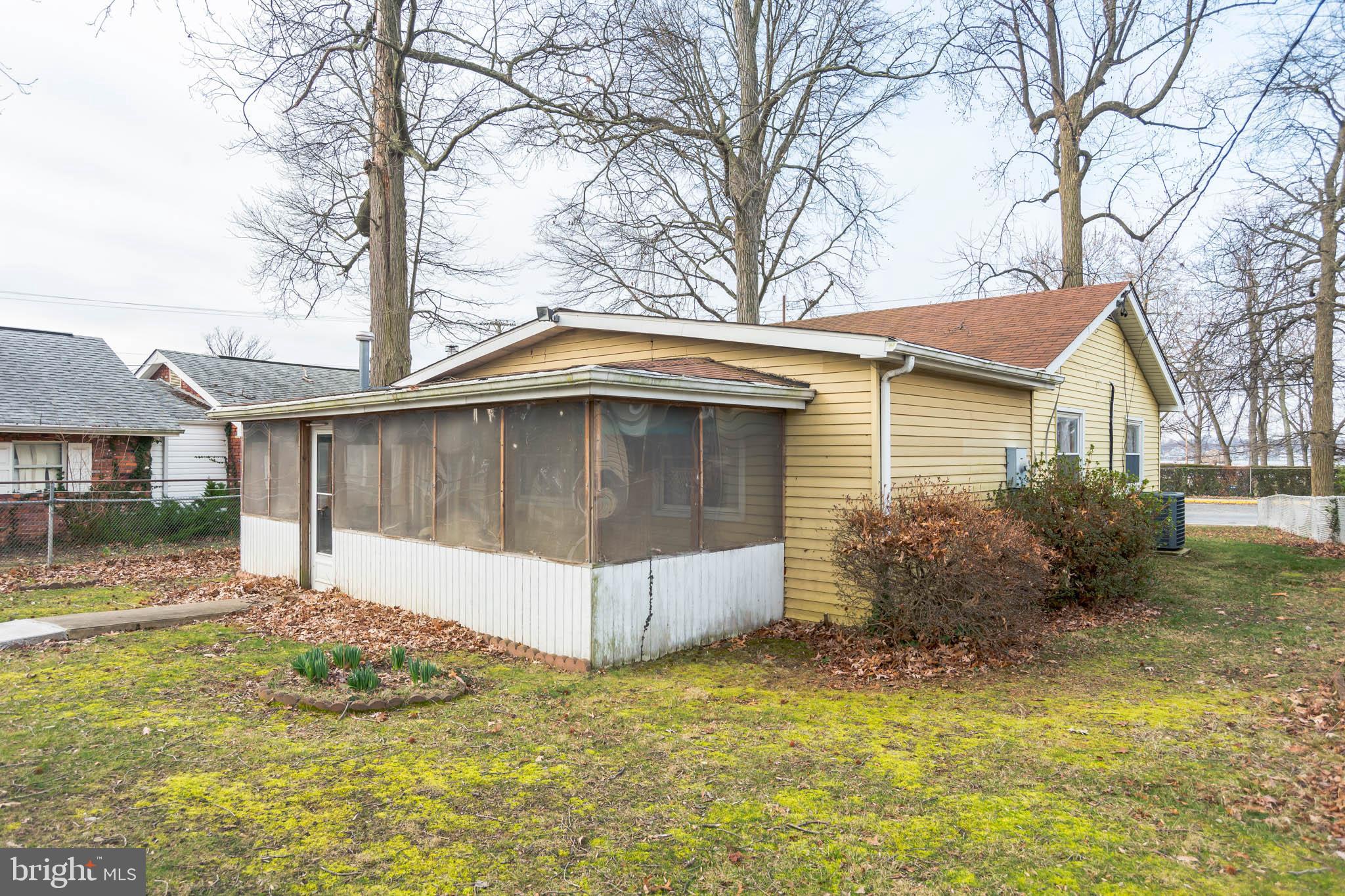 1411 Shore Road Middle River, MD 21220 - Photo 6 of 14