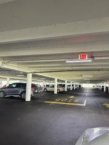 $2,050 | 17011 North Bay Road, Unit 211, Sunny Isles Beach, FL 33160