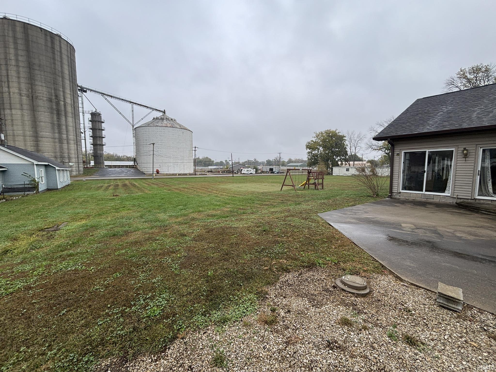 106 East 16th Street Vincennes, IN 47591 - Photo 17 of 31
