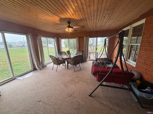 $229,900 | 106 East 16th Street, Vincennes, IN 47591