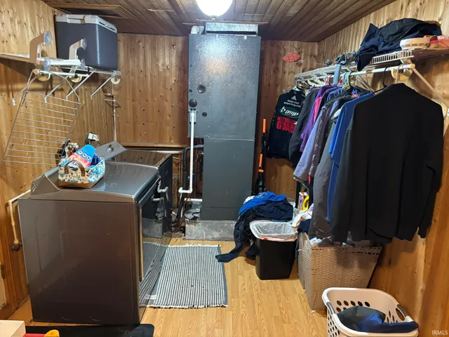 $229,900 | 106 East 16th Street, Vincennes, IN 47591